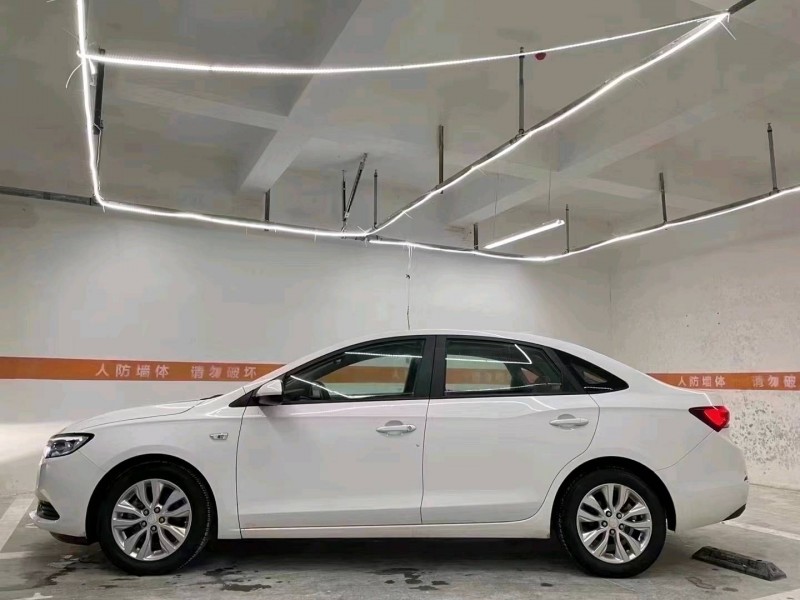 成都19年别克英朗GT2