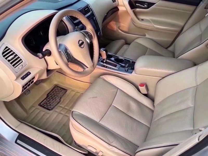 潍坊14年日产天籁4