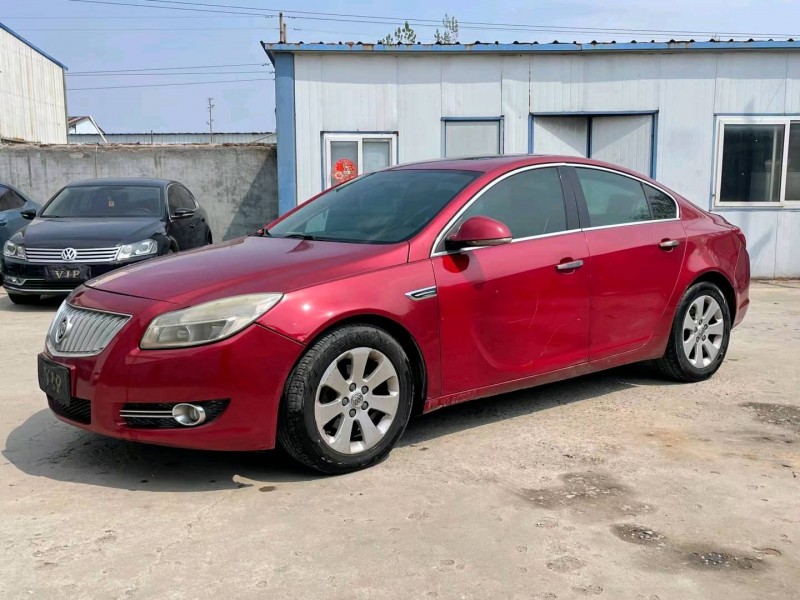 济宁10年别克君威3