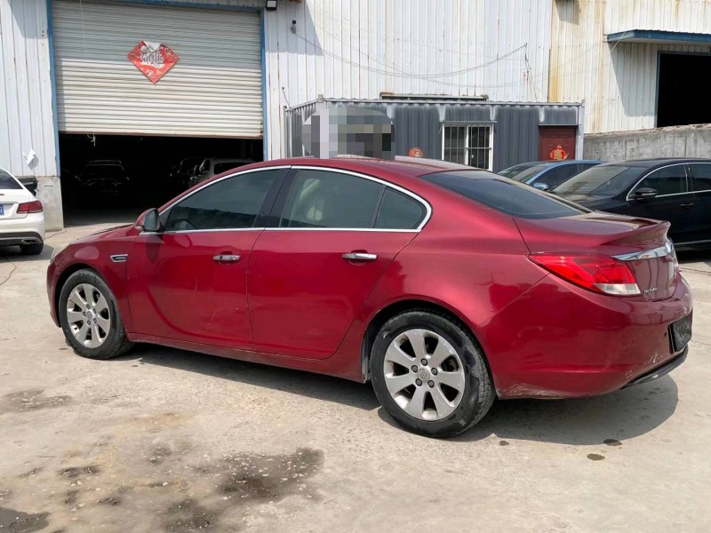 济宁10年别克君威7