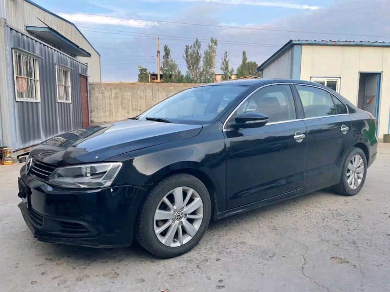 济宁15年大众速腾2