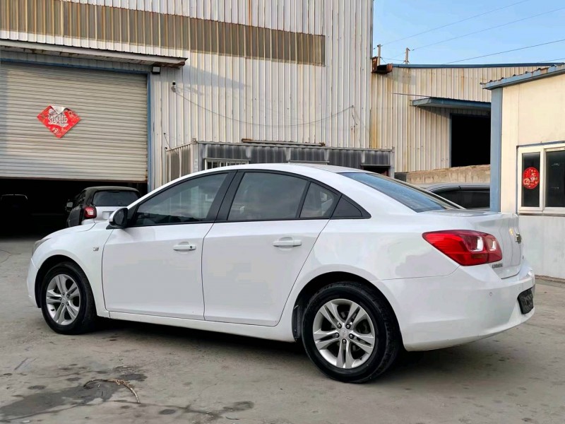 济宁15年雪佛兰科鲁兹7