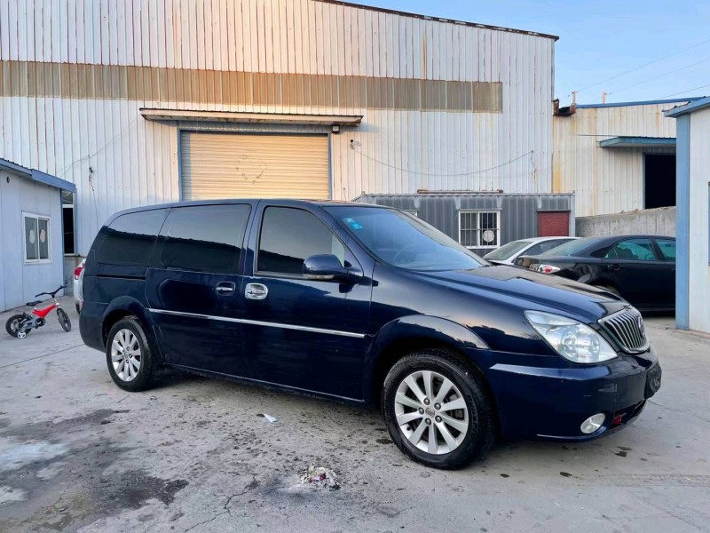 济宁13年别克GL82