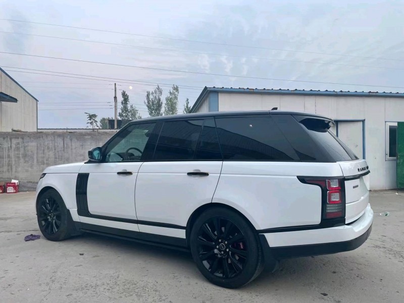 济宁16年路虎揽胜行政7