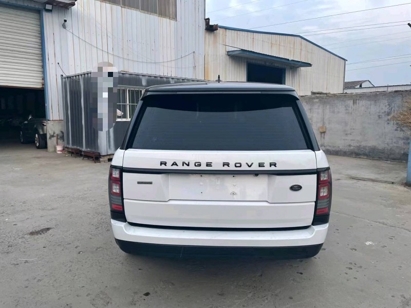 济宁16年路虎揽胜行政9