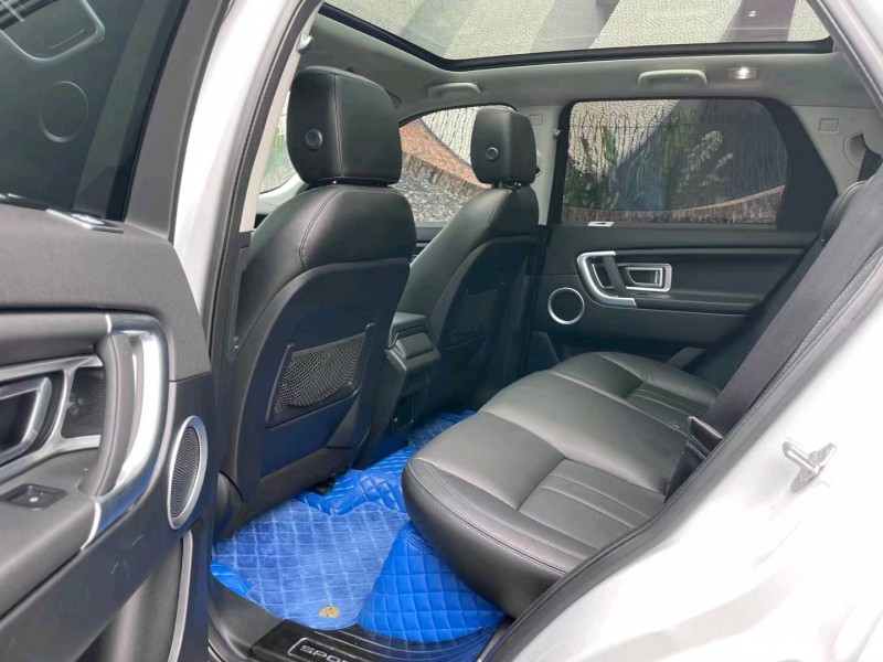 深圳17年路虎发现神行8