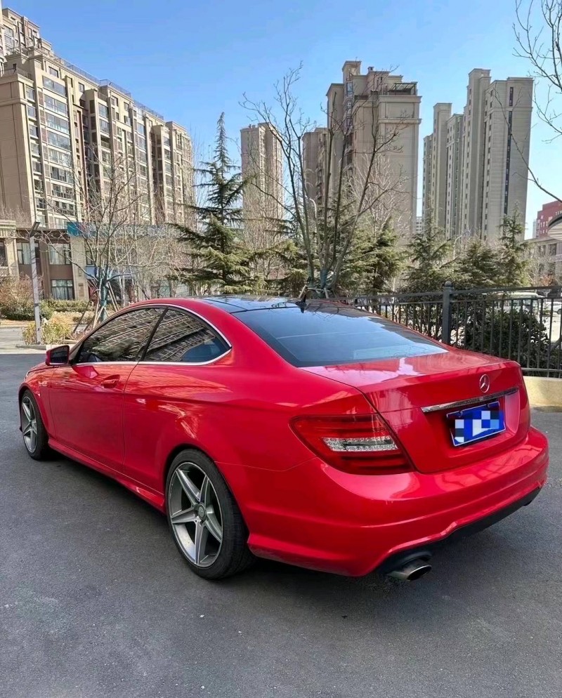 青岛15年奔驰C8