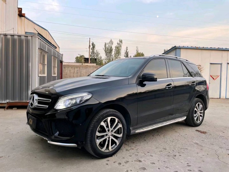 济宁16年奔驰GLE3