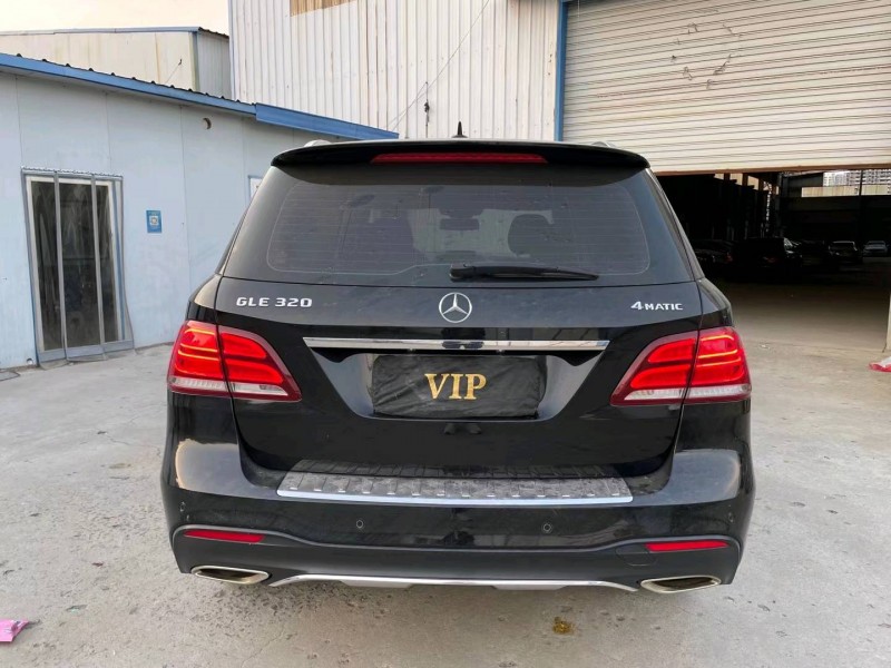 济宁16年奔驰GLE8