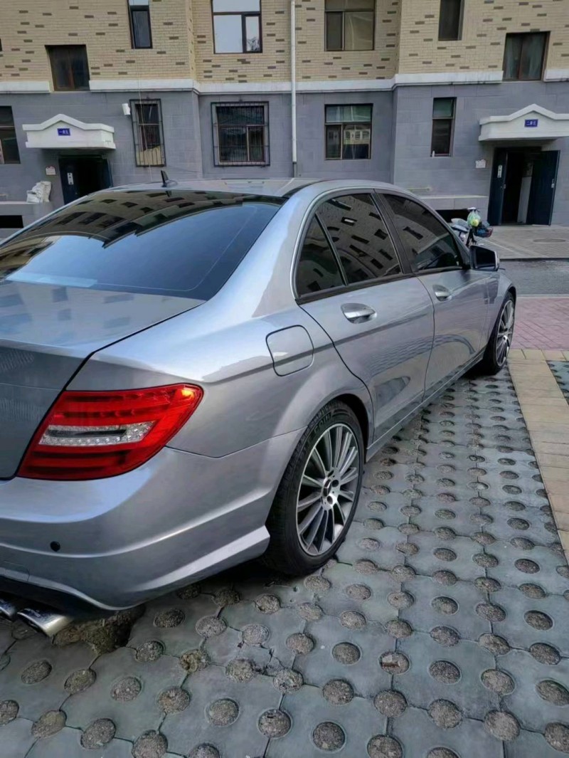 石家庄13年奔驰C4