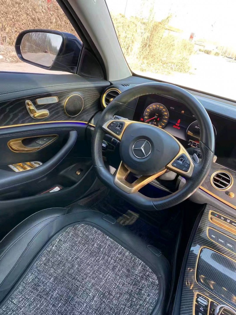 石家庄17年奔驰E8