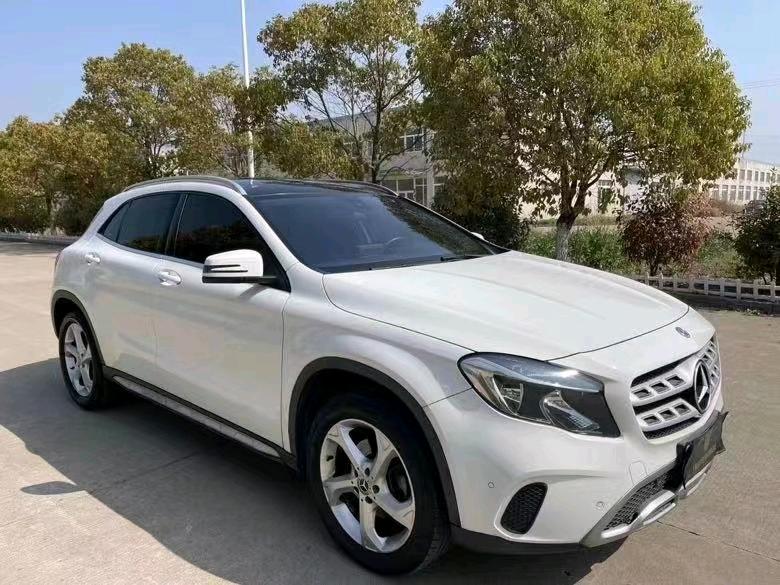 东莞18年奔驰GLA3
