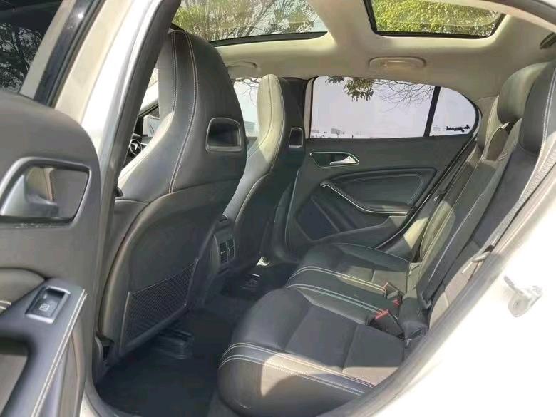 东莞18年奔驰GLA6