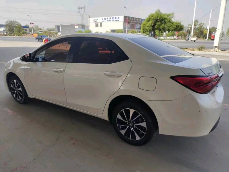 保定19年丰田雷凌5