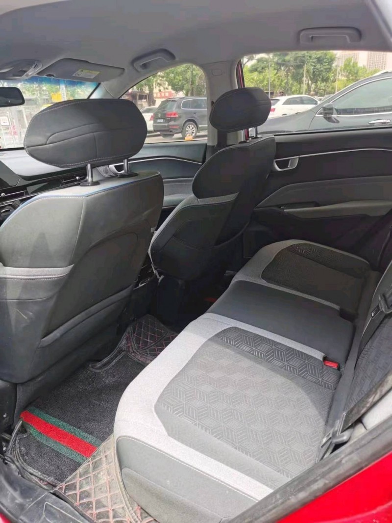 济南19年宝骏RC65