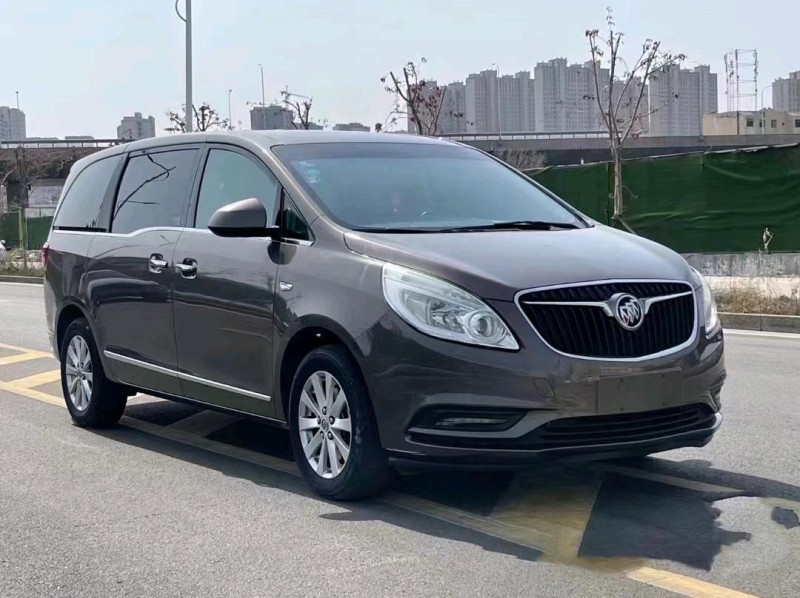 广州19年别克GL82