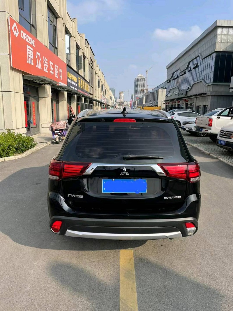 淮南18年三菱欧蓝德9