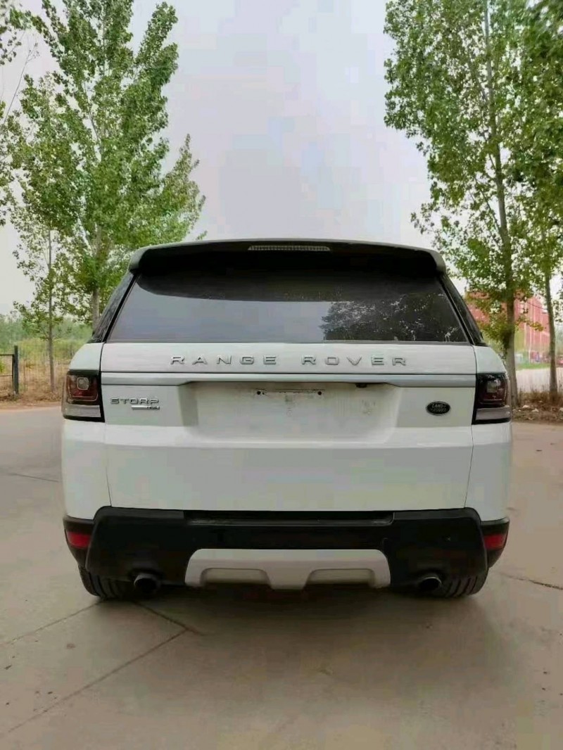 青岛14年路虎揽胜运动4