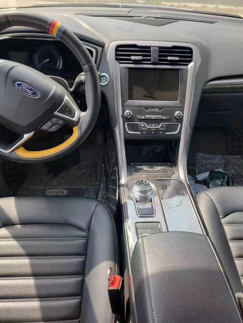 青岛20年福特蒙迪欧7