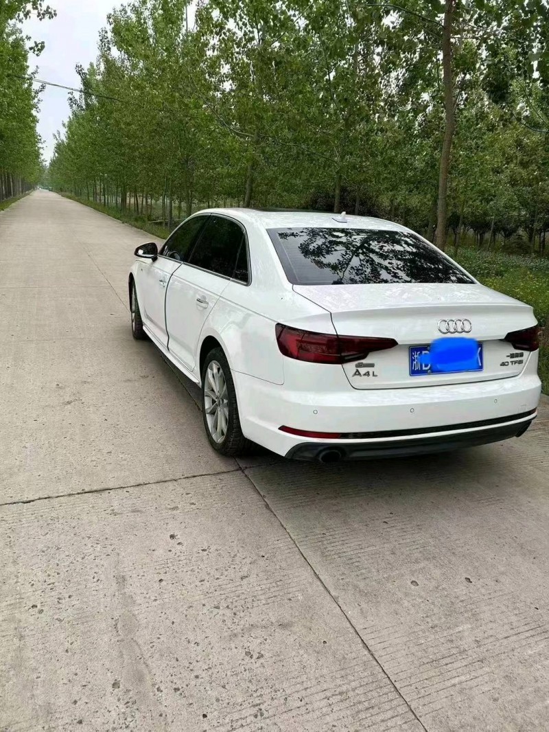 徐州18年奥迪A4L9