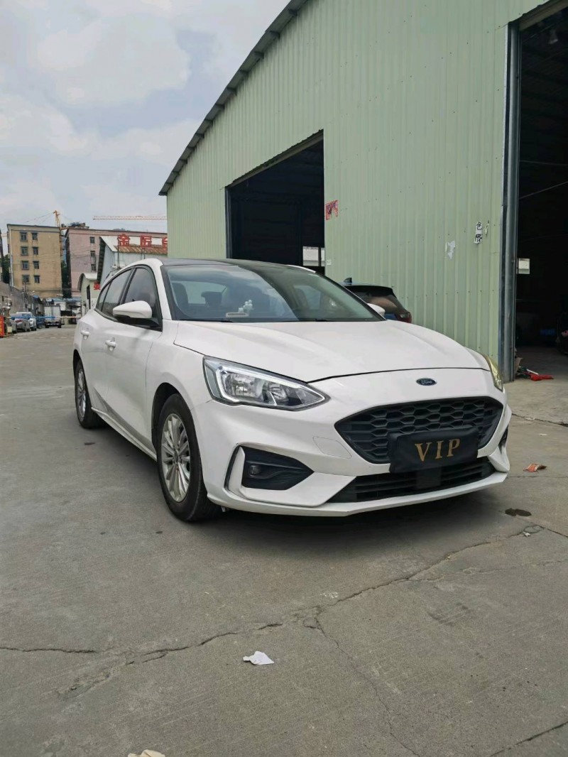 中山20年福特福克斯3