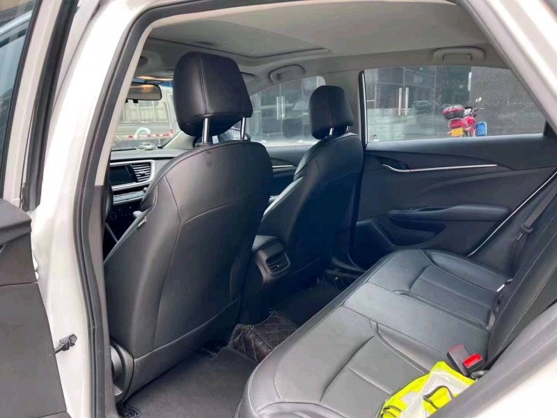 桂林21年别克英朗GT8