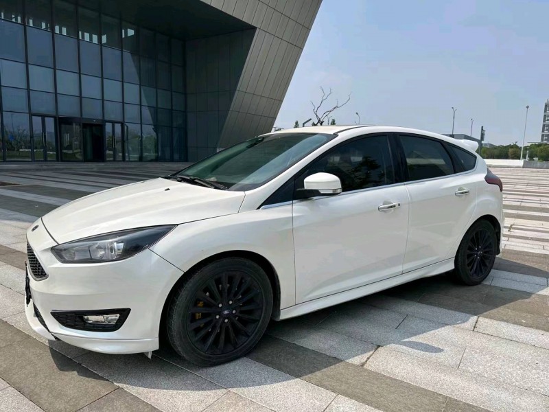 盐城17年福特福克斯2