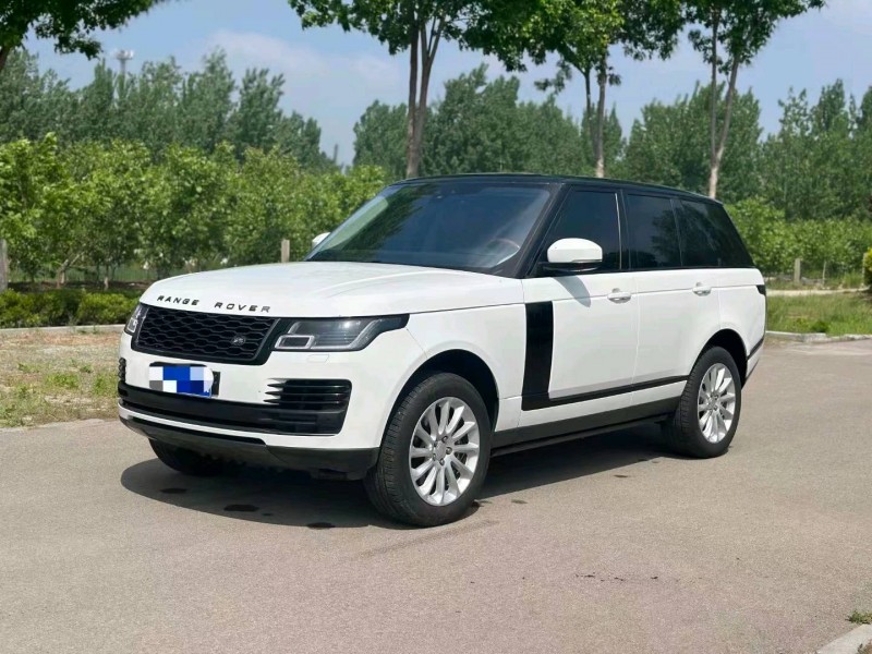 青岛19年路虎揽胜行政3