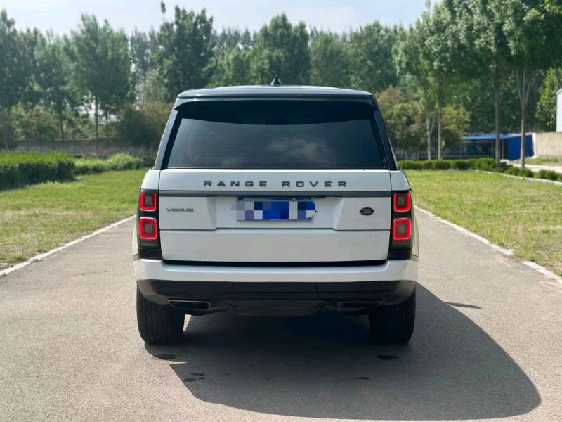 青岛19年路虎揽胜行政6