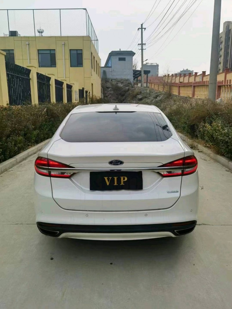 青岛18年福特蒙迪欧3