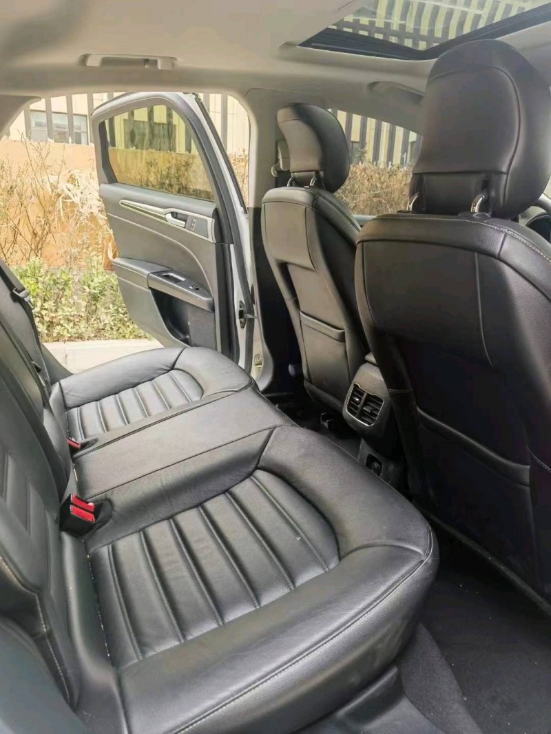 青岛18年福特蒙迪欧5