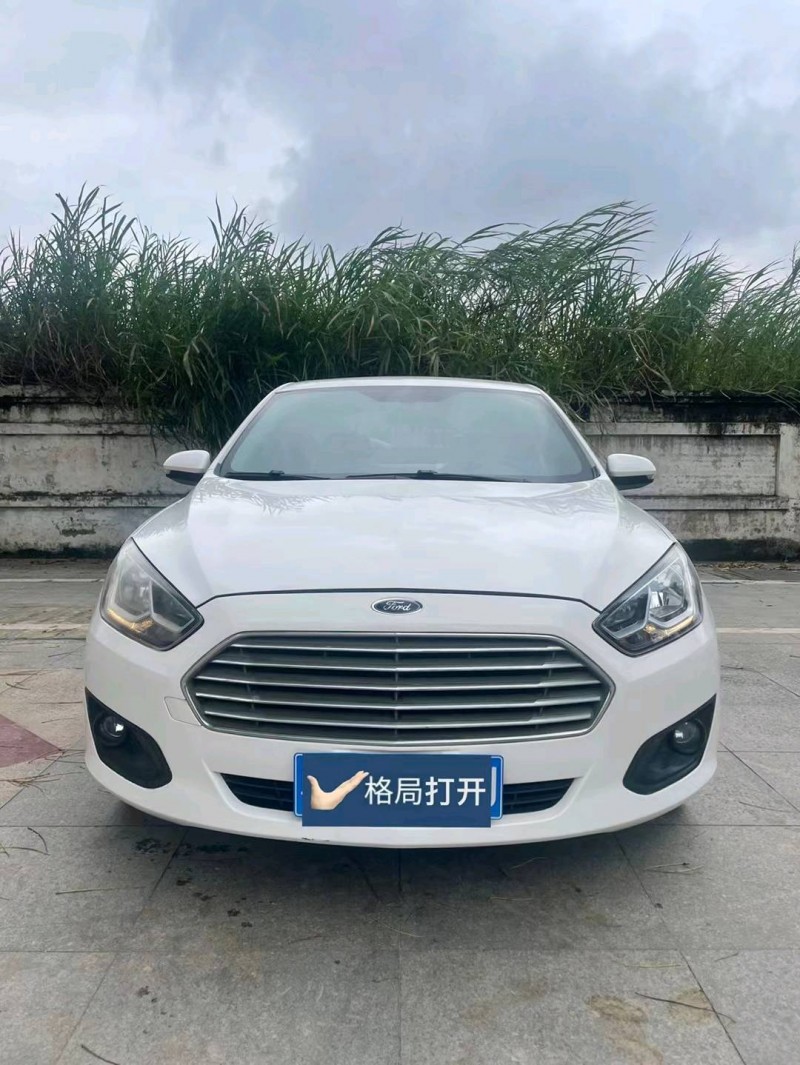 东莞17年福特福睿斯1