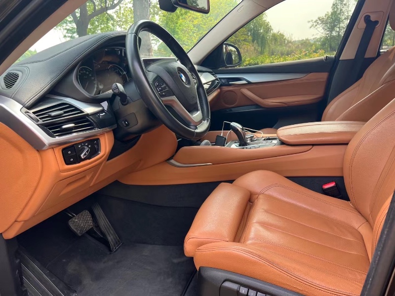 苏州17年宝马X69