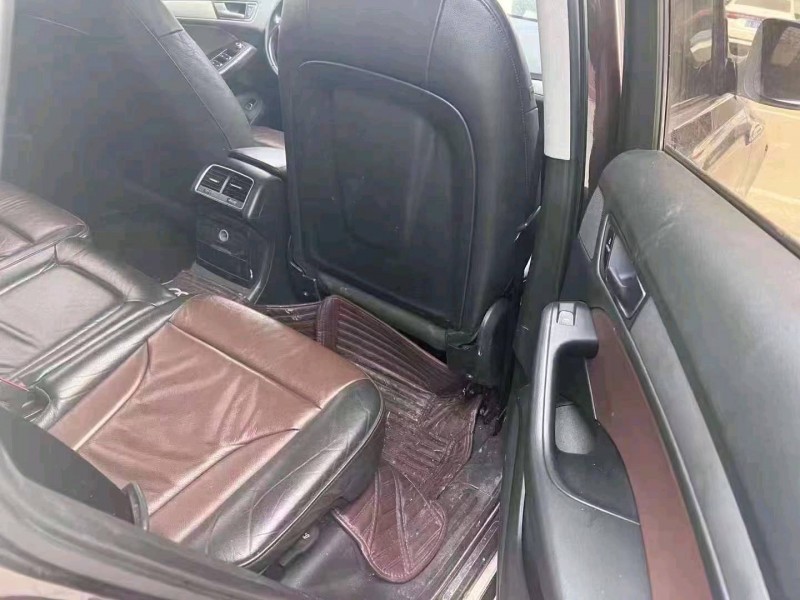 济南17年奥迪Q56