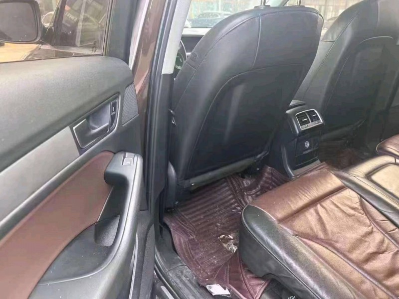 济南17年奥迪Q58