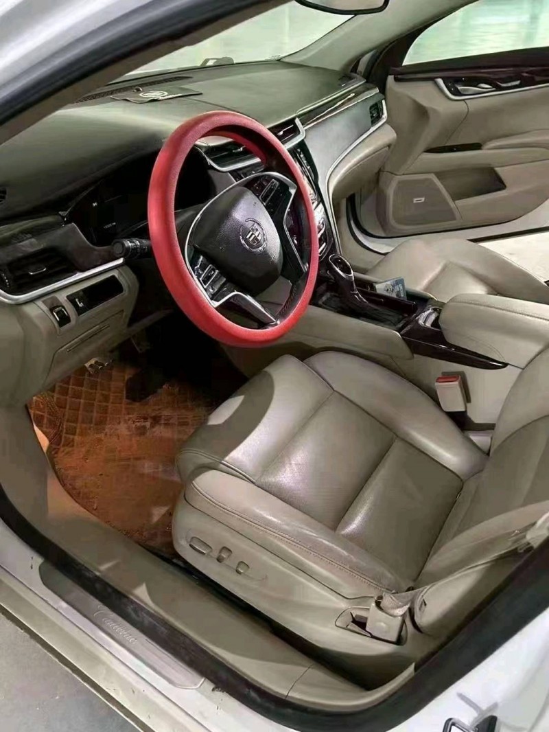 济南15年凯迪拉克XTS5