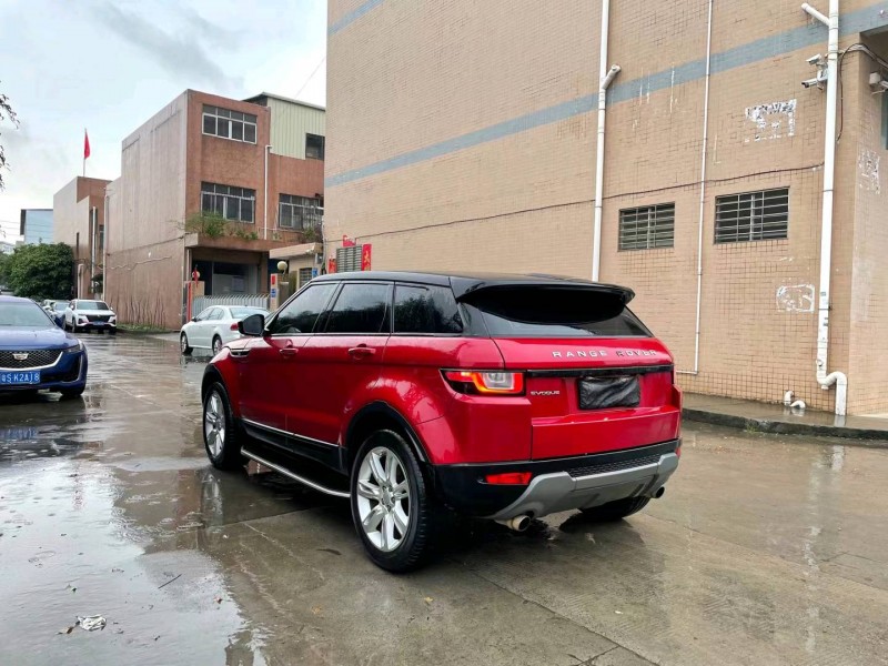 深圳16年路虎极光2