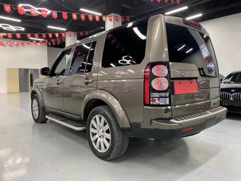 重庆15年路虎发现8