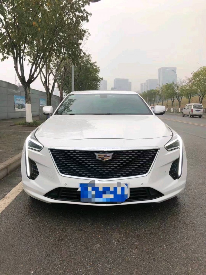重庆19年凯迪拉克CT61