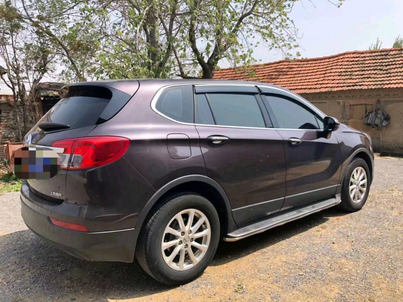 青岛16年别克昂科威4