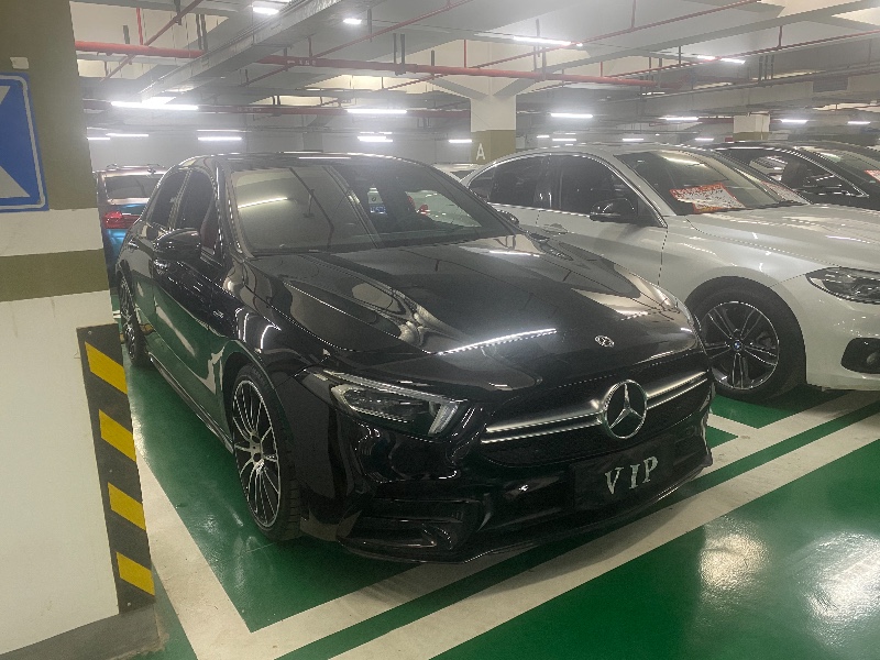 臺州22年奔馳AMG3