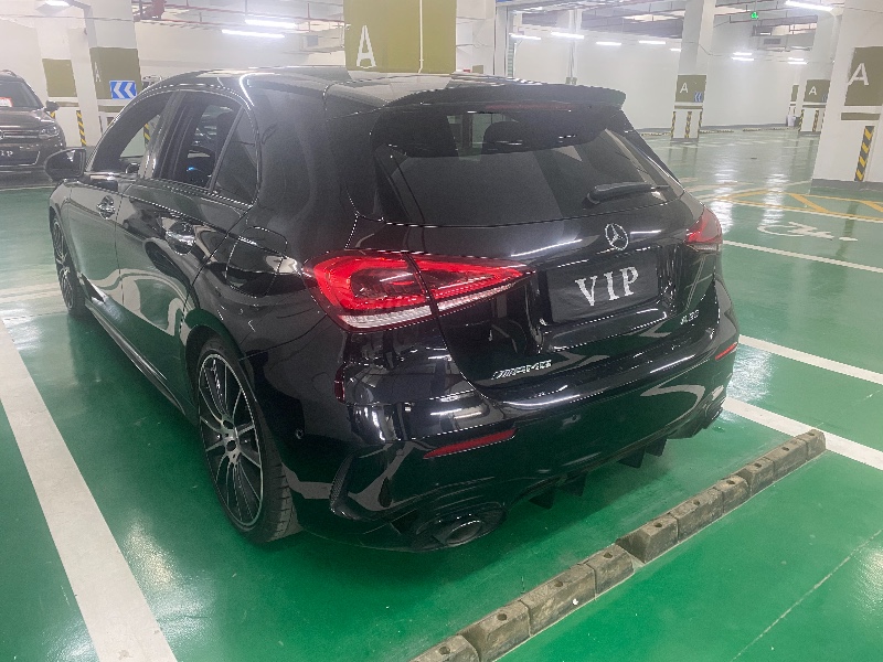 臺州22年奔馳AMG5