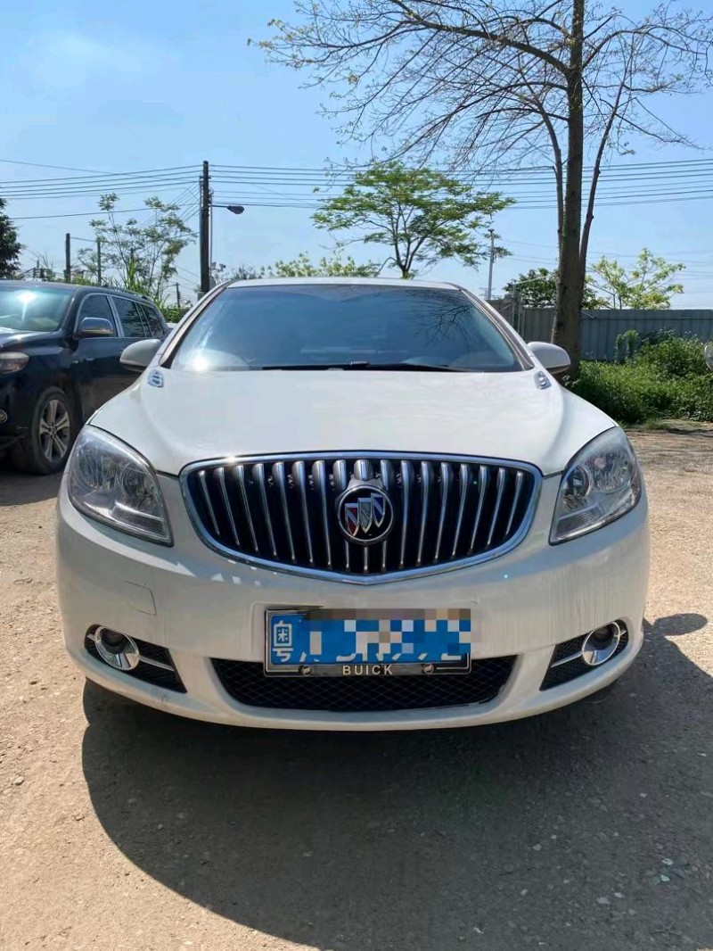 广州12年别克英朗1