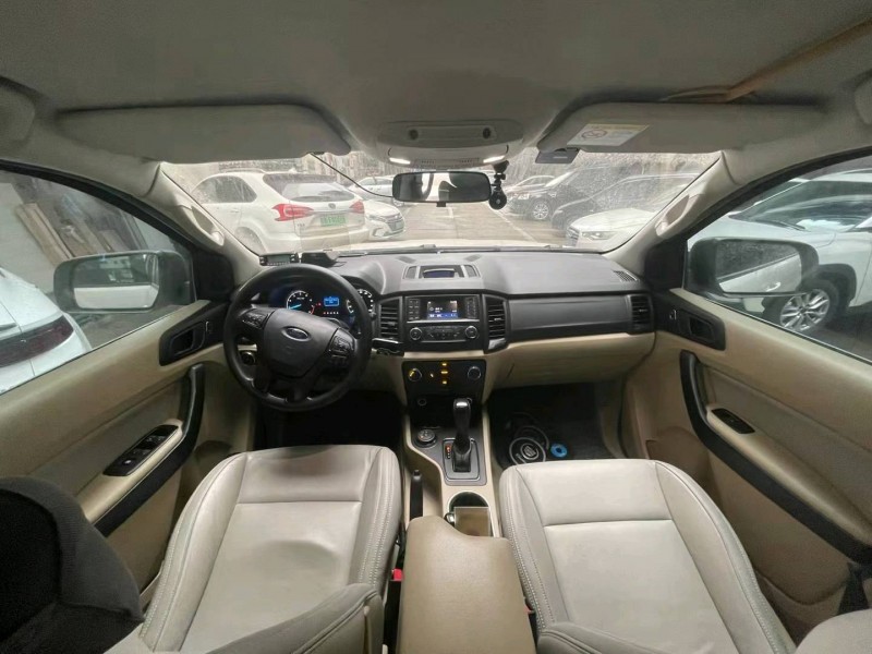 广州17年福特撼路者4