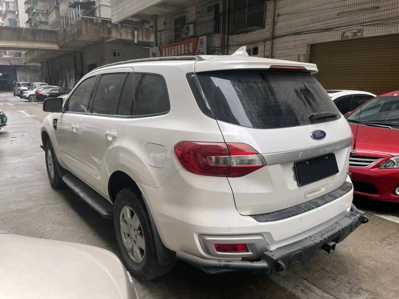 广州17年福特撼路者8