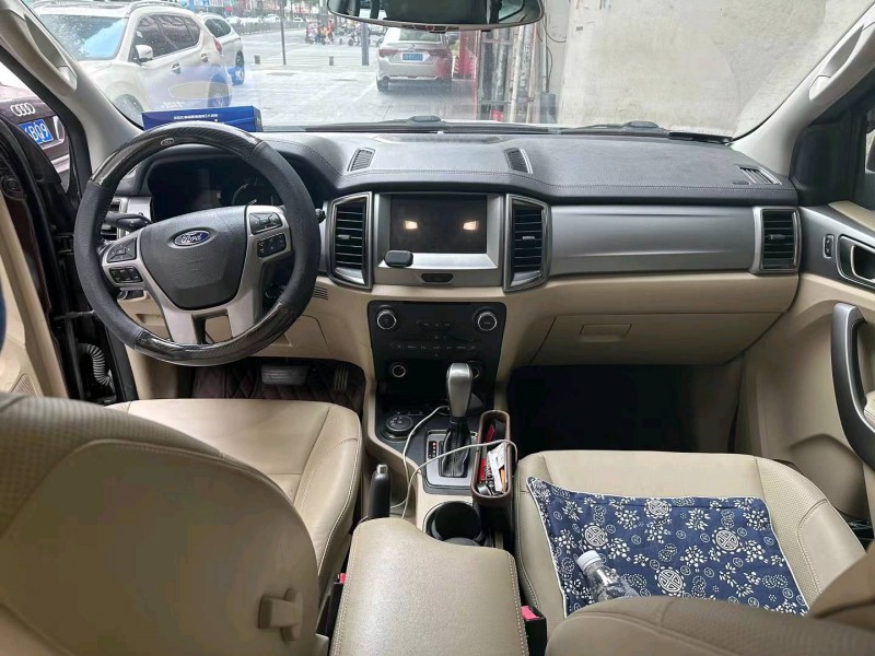 广州16年福特撼路者4