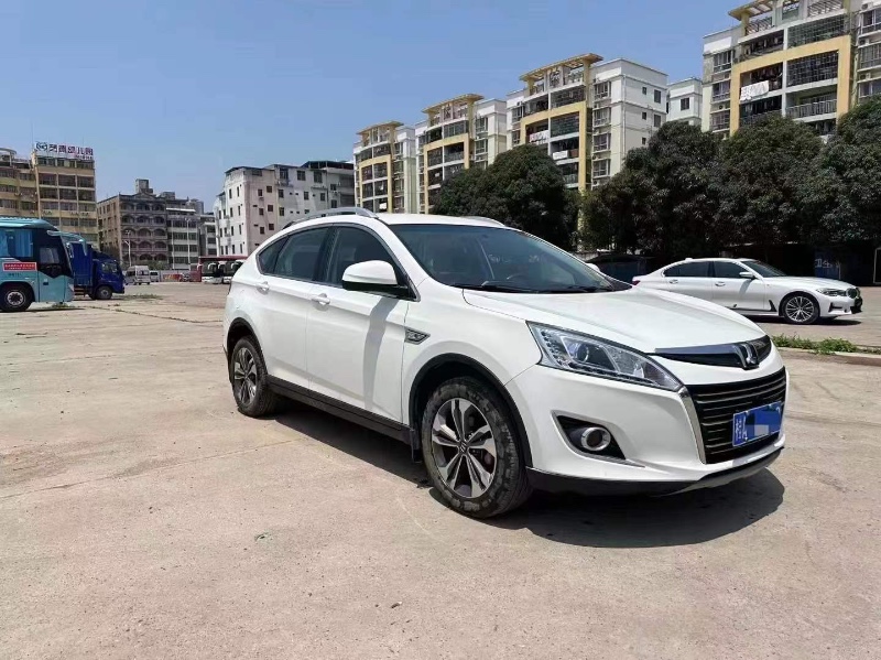 南寧16年納智捷優6 SUV3