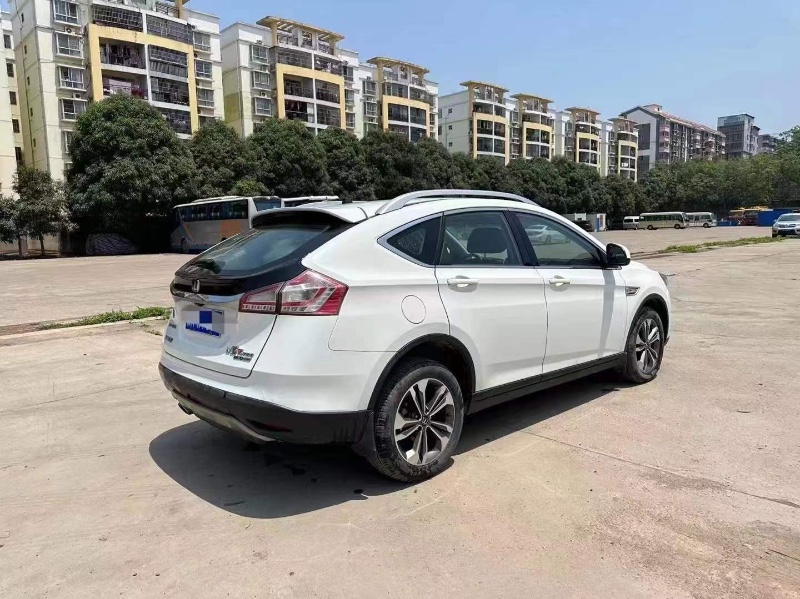 南寧16年納智捷優6 SUV9