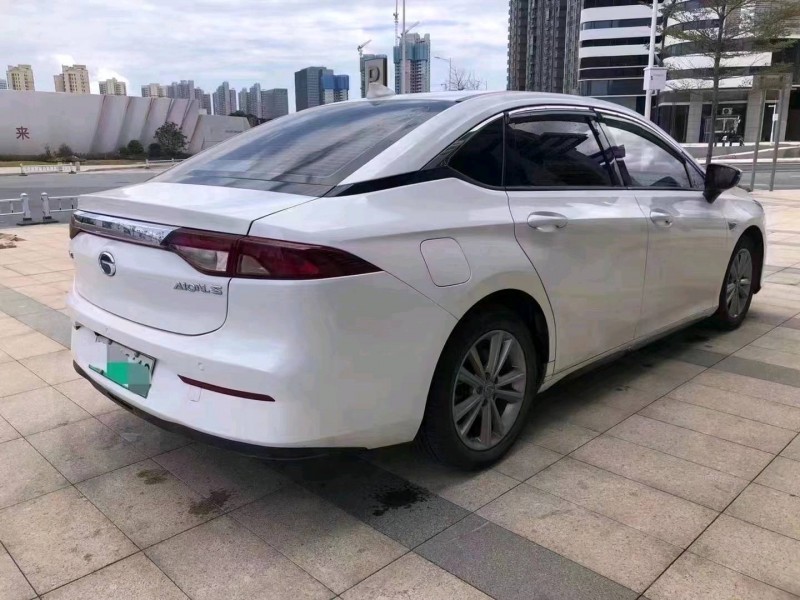 深圳20年传祺埃安S5304