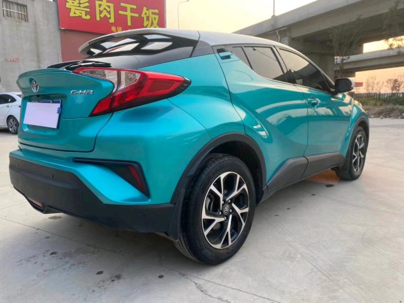 济宁20年丰田CHR4